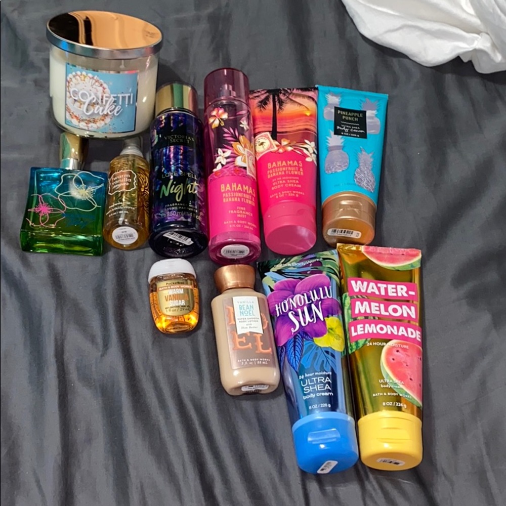 Bath and Bodyworks/victoria’s Secret